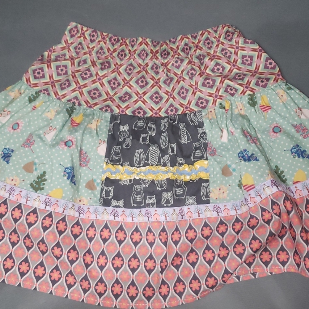 Matilda Jane size 12 skirt